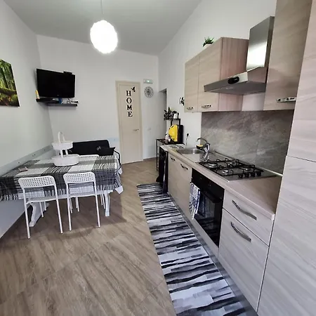 Tra I Normanni E Cattedrale Apartmán